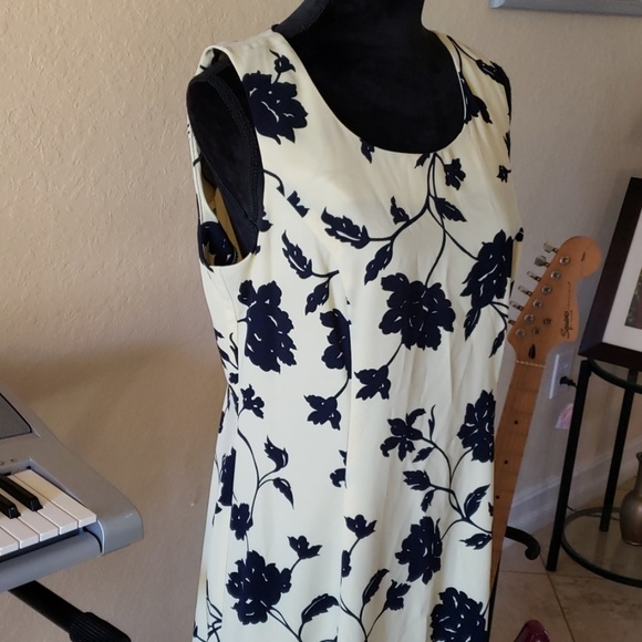 Studio 1 long dress - Picture 3 of 5